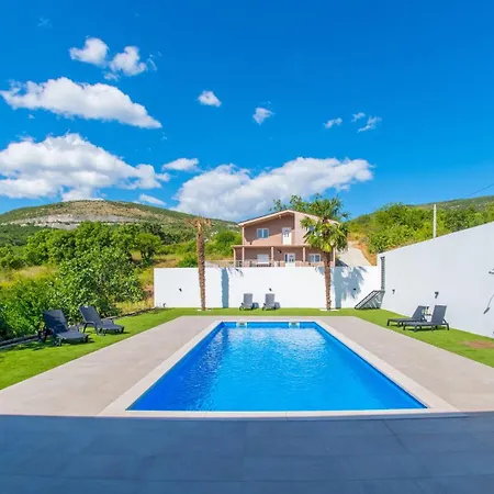 Villa Amor 莫斯塔尔